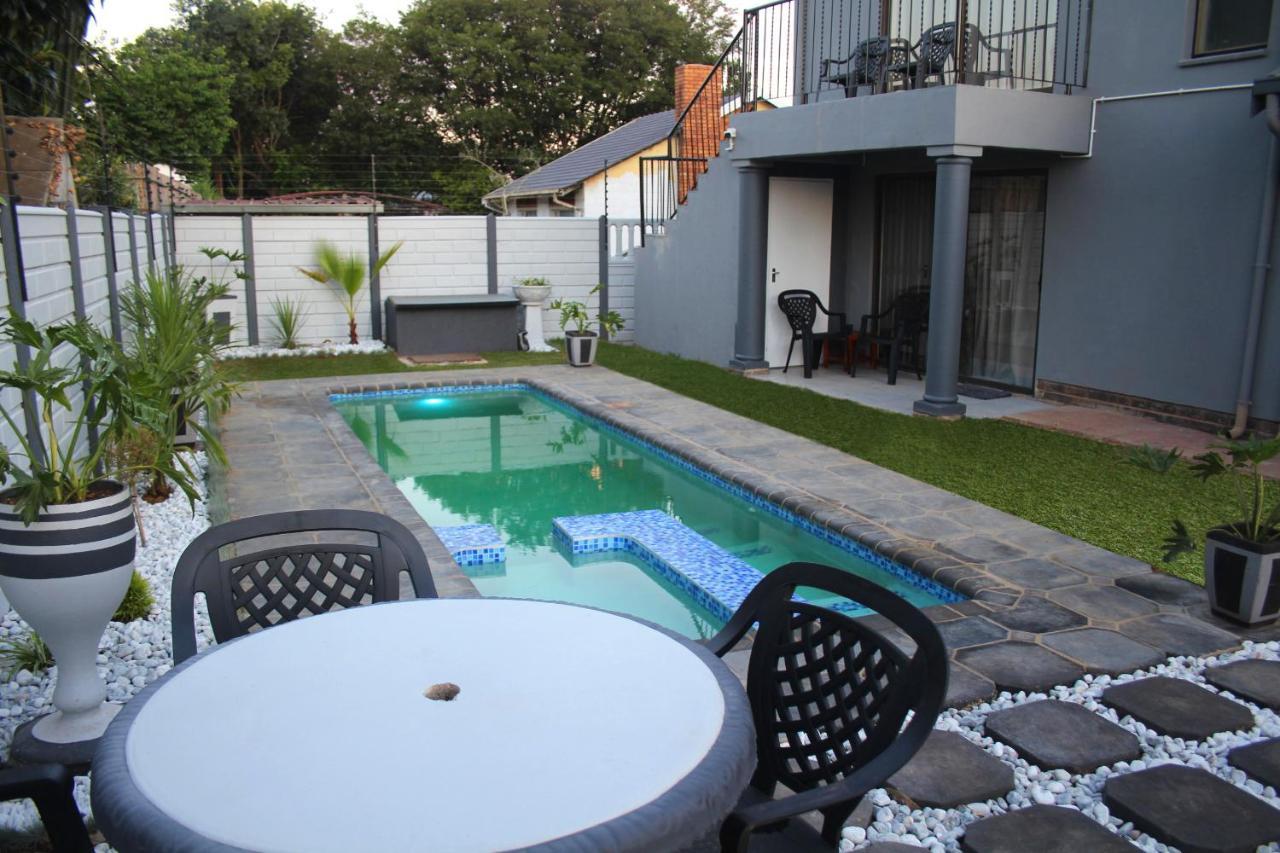 Villa La Sola B&B And Self-Catering Boksburg Dış mekan fotoğraf